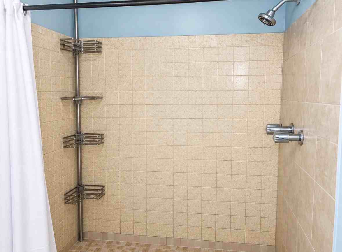 5845 Nw 19th St #B - Photo 7 of 16