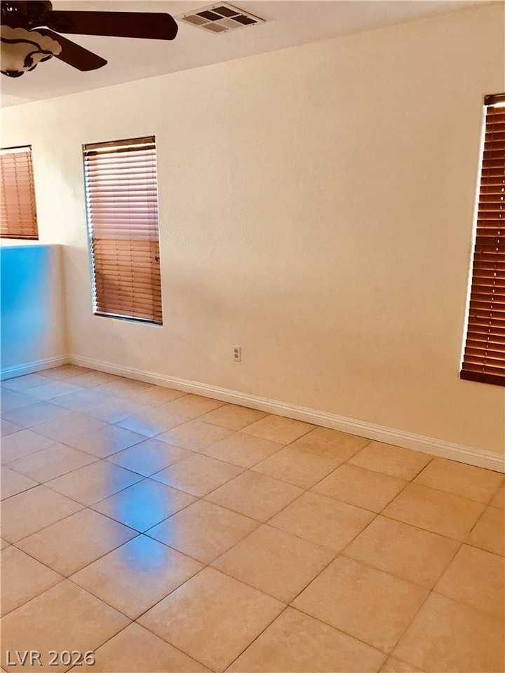 4229 Silver Magic Ct - Photo 5 of 12