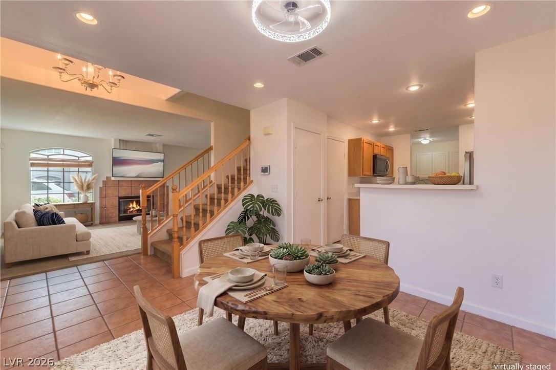 8136 Autumn Star Ave - Photo 7 of 23