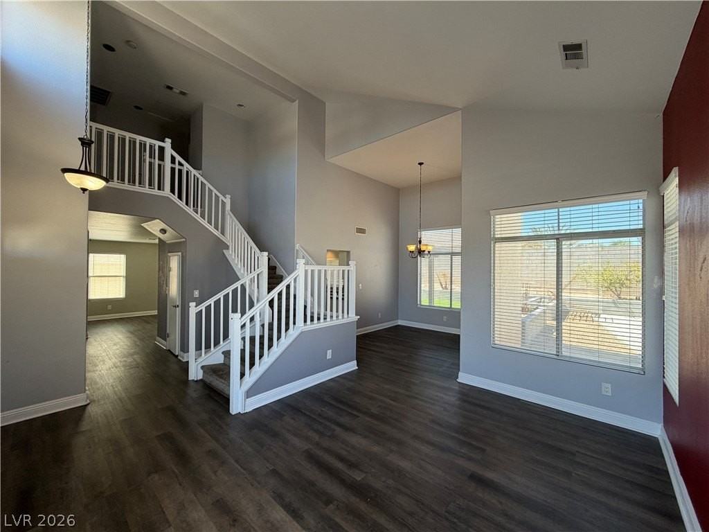 8601 Willeford Ct - Photo 3 of 37