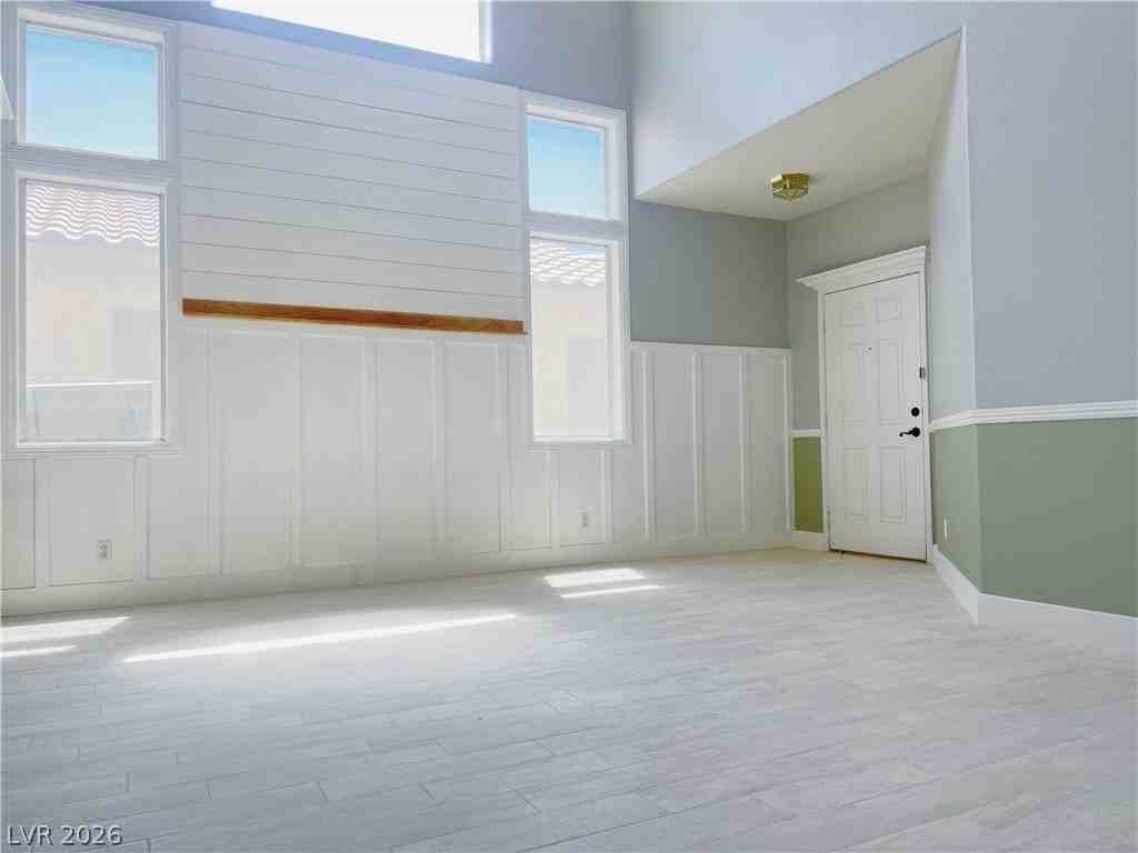 4572 Yellow Harbor St - Photo 4 of 33