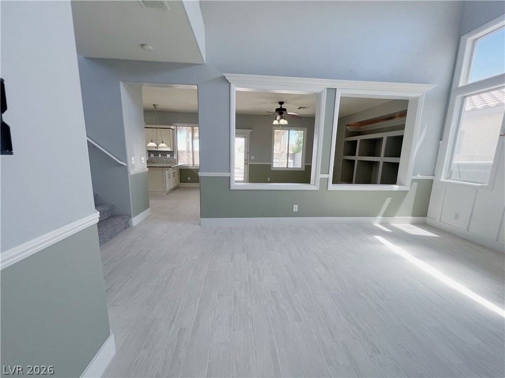 4572 Yellow Harbor St - Photo 7 of 33