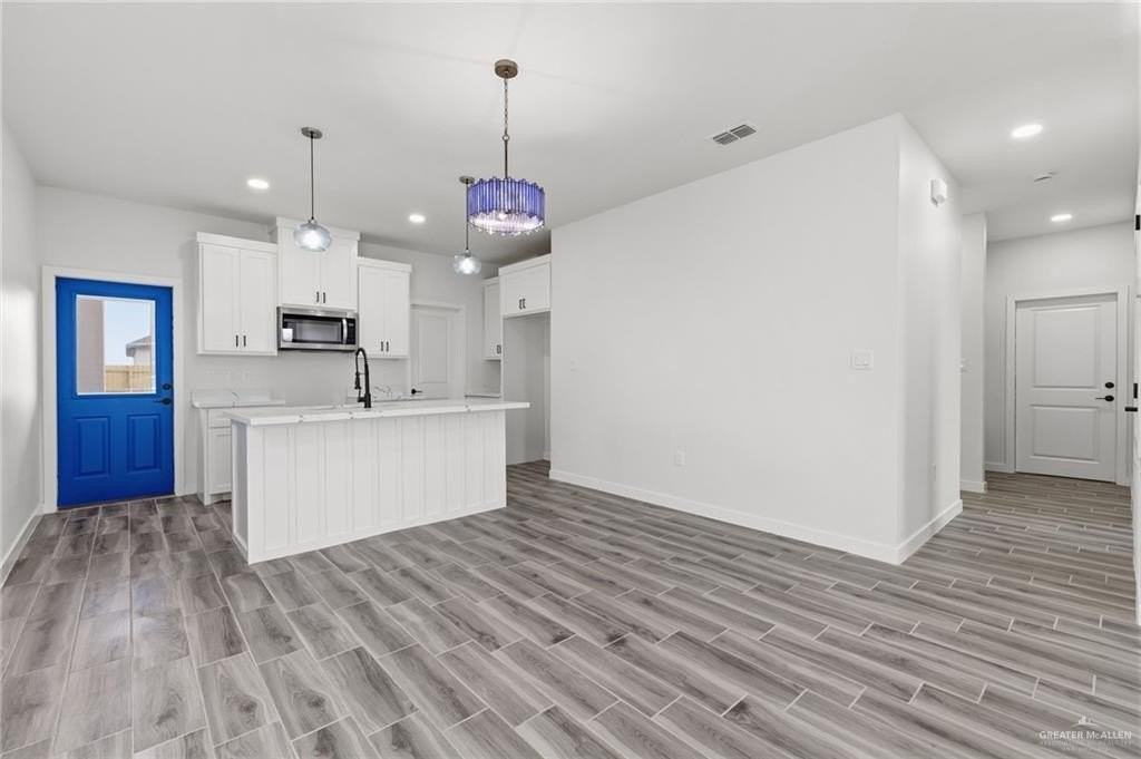 3221 Juan Castillo Avenue - Photo 4 of 12
