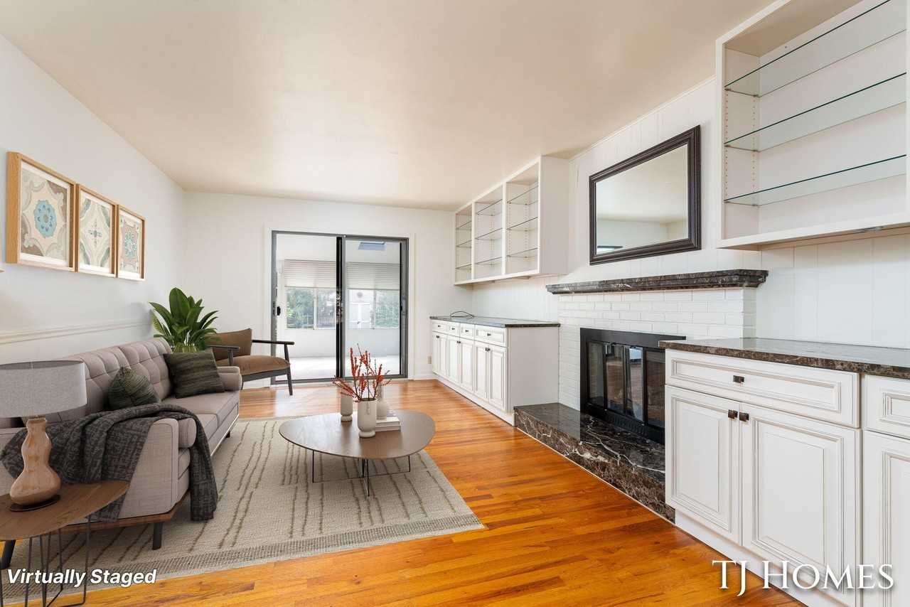 8 Wallinwood Ave Ne - Photo 3 of 35