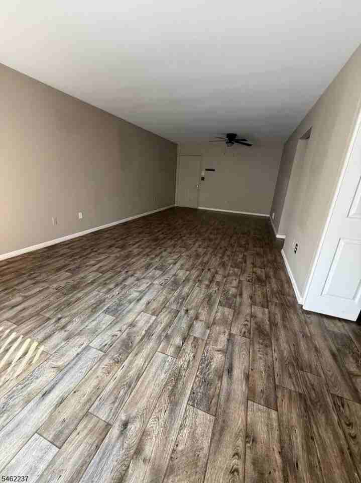 5010 Bryant Dr #10 - Photo 6 of 20