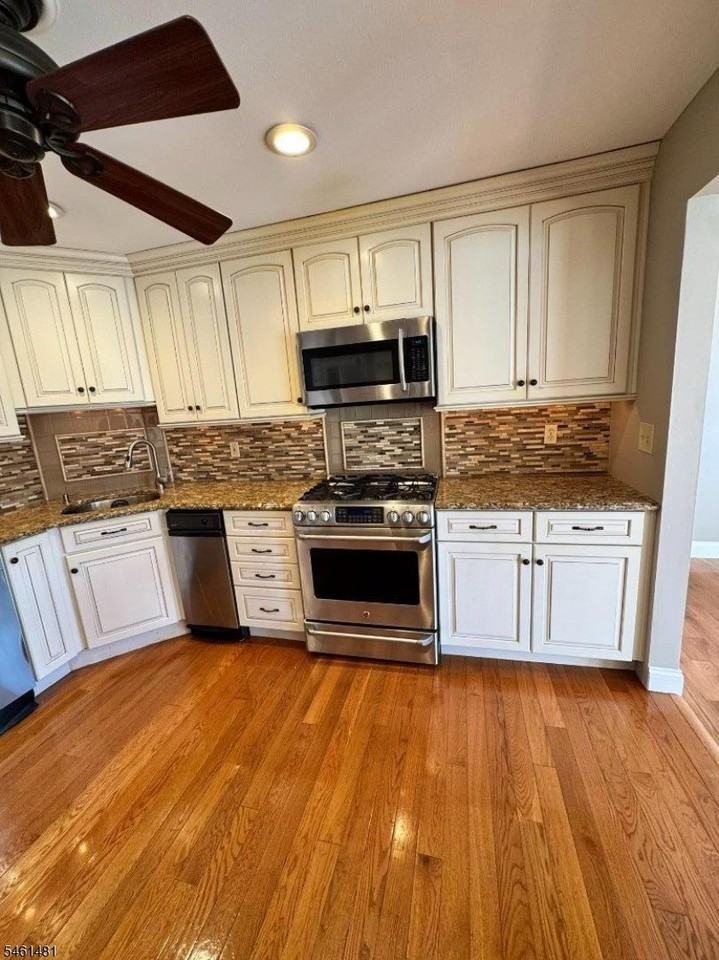 206 Drake Ln - Photo 7 of 31