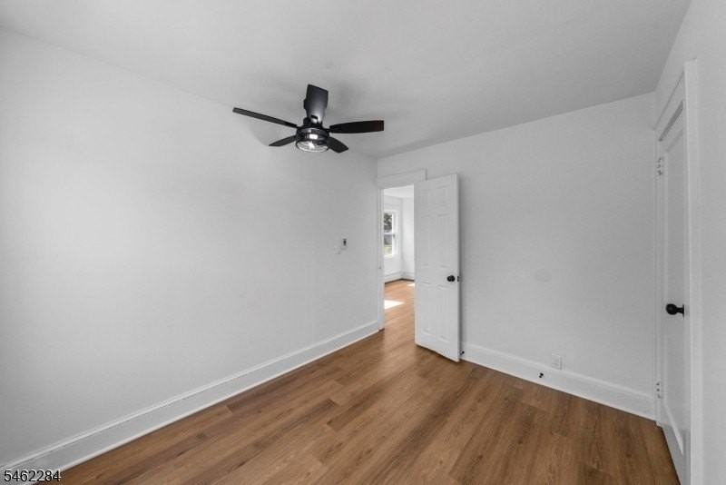 330 Evona Ave - Photo 5 of 14