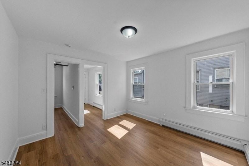 330 Evona Ave - Photo 7 of 14