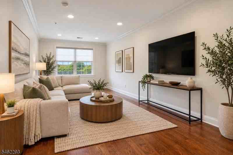 226 Morris Ave Apt 111 - Photo 5 of 28