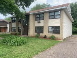 featured image of 2810 Birch St