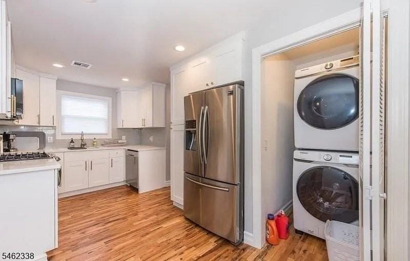 27 Center St - Photo 5 of 16