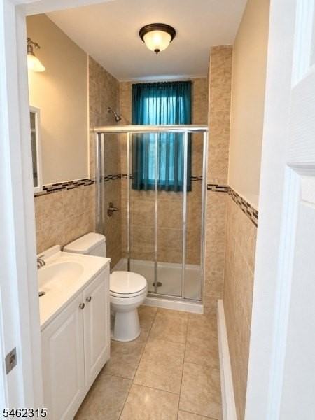 537 S Park St - Photo 6 of 9