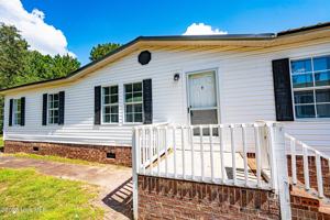 featured image of 2202 Chestnut Ave