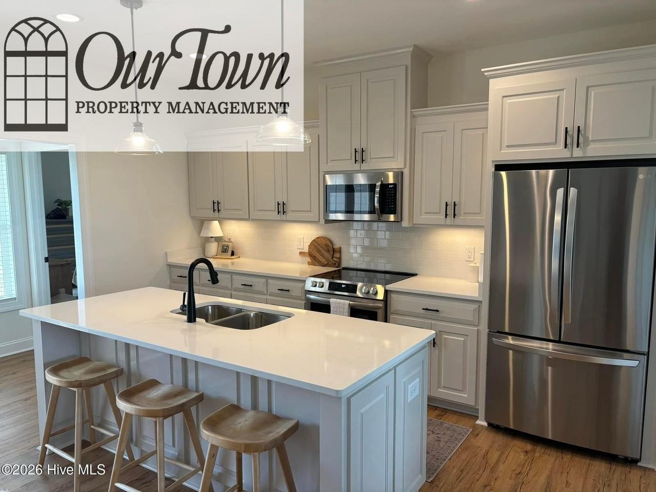 3717 Lightwater Ln - Photo 6 of 11
