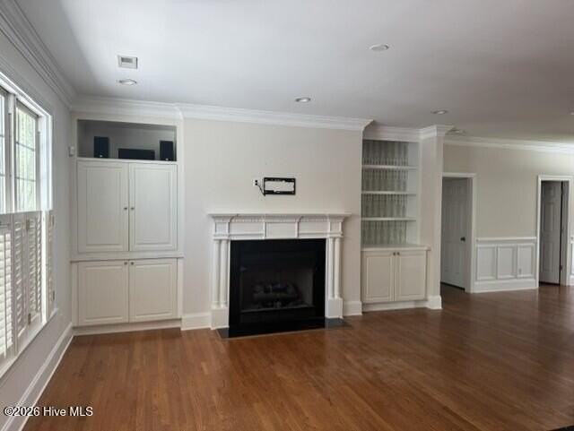 7001 Cayman Ct - Photo 4 of 25