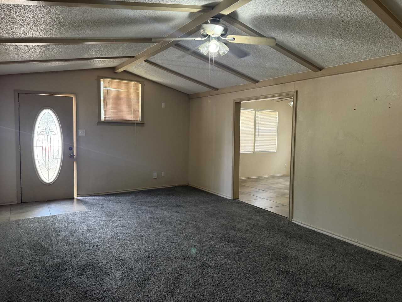 4509 44th St - Photo 5 of 23