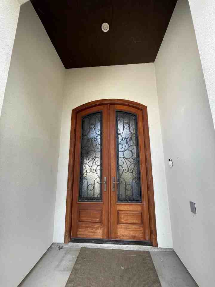 115 Calma Dr - Photo 4 of 20