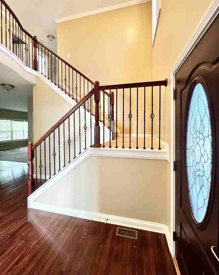 3020 Blackford Pkwy - Photo 2 of 49