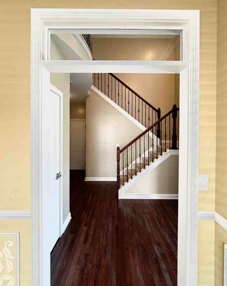 3020 Blackford Pkwy - Photo 6 of 49