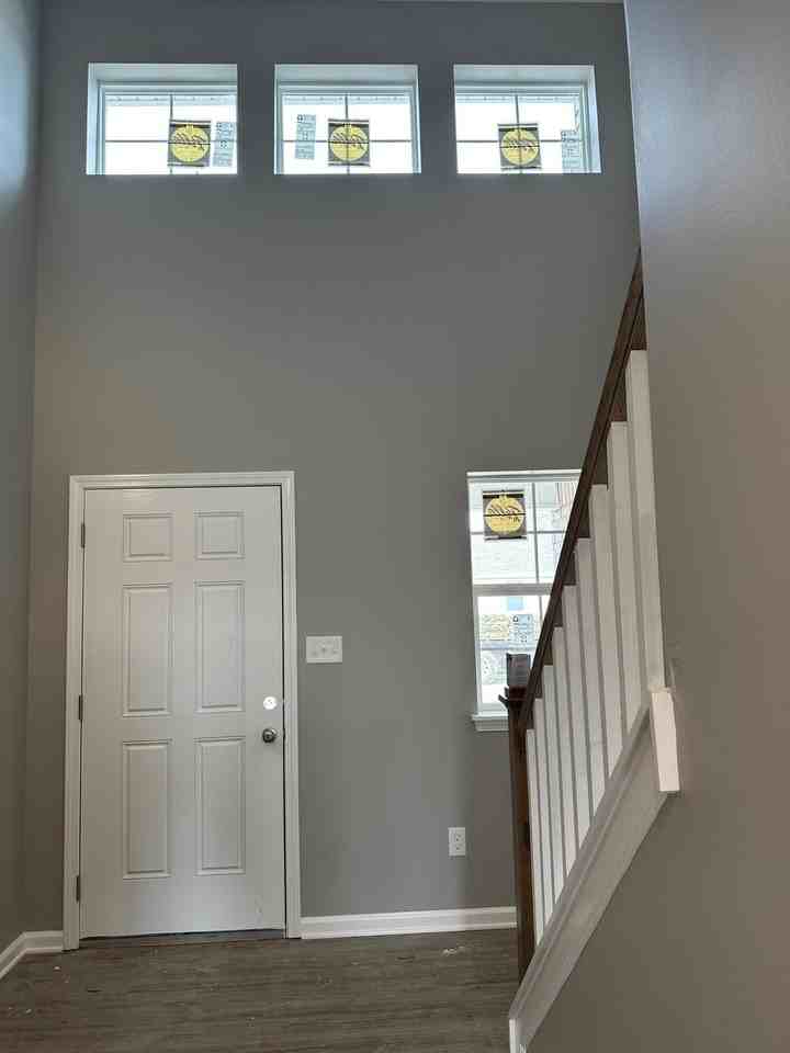 107 Savannah Ln - Photo 7 of 34