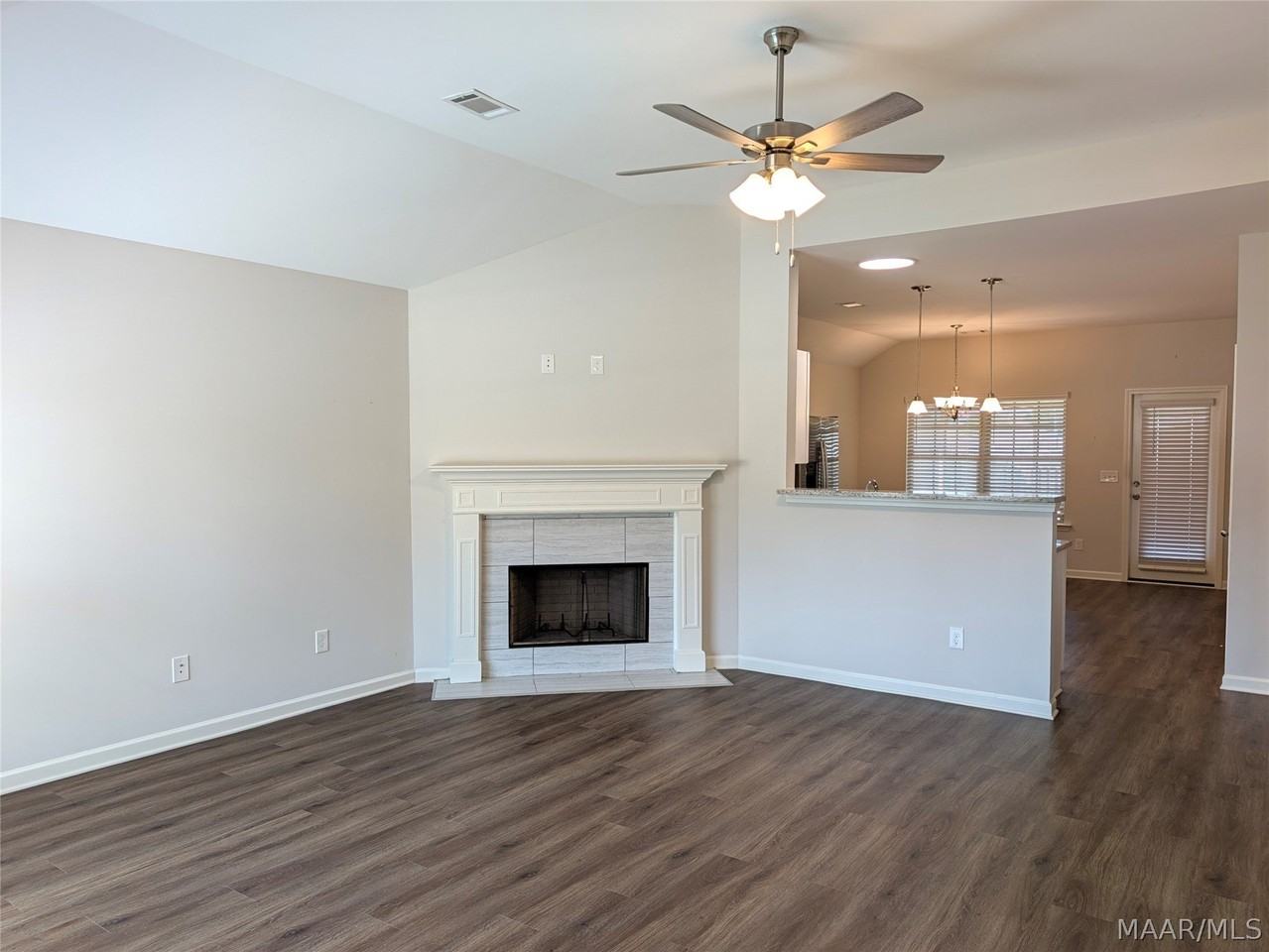 133 Dawsons Mill Dr - Photo 5 of 50