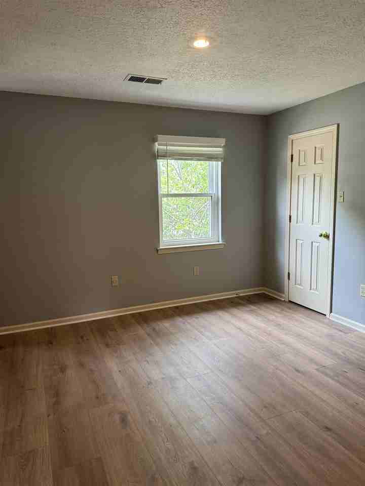 74 N Mclean Blvd #74 - Photo 7 of 11