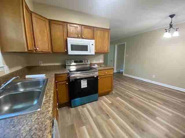 6297 Bronte Ave - Photo 6 of 36