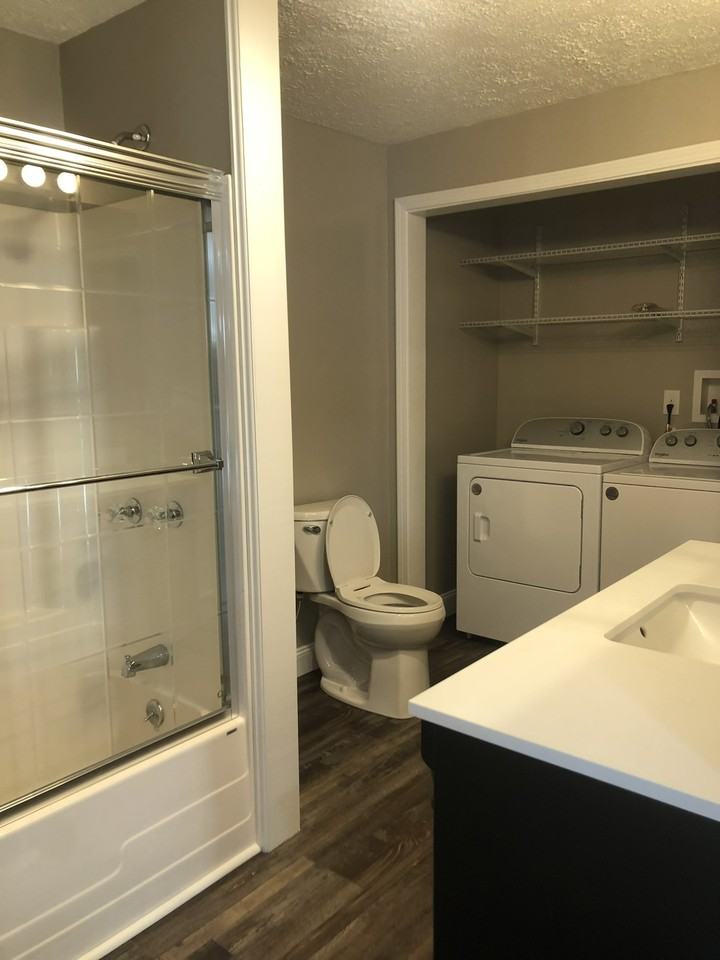 207 North Lehigh Avenue - Photo 4 of 11