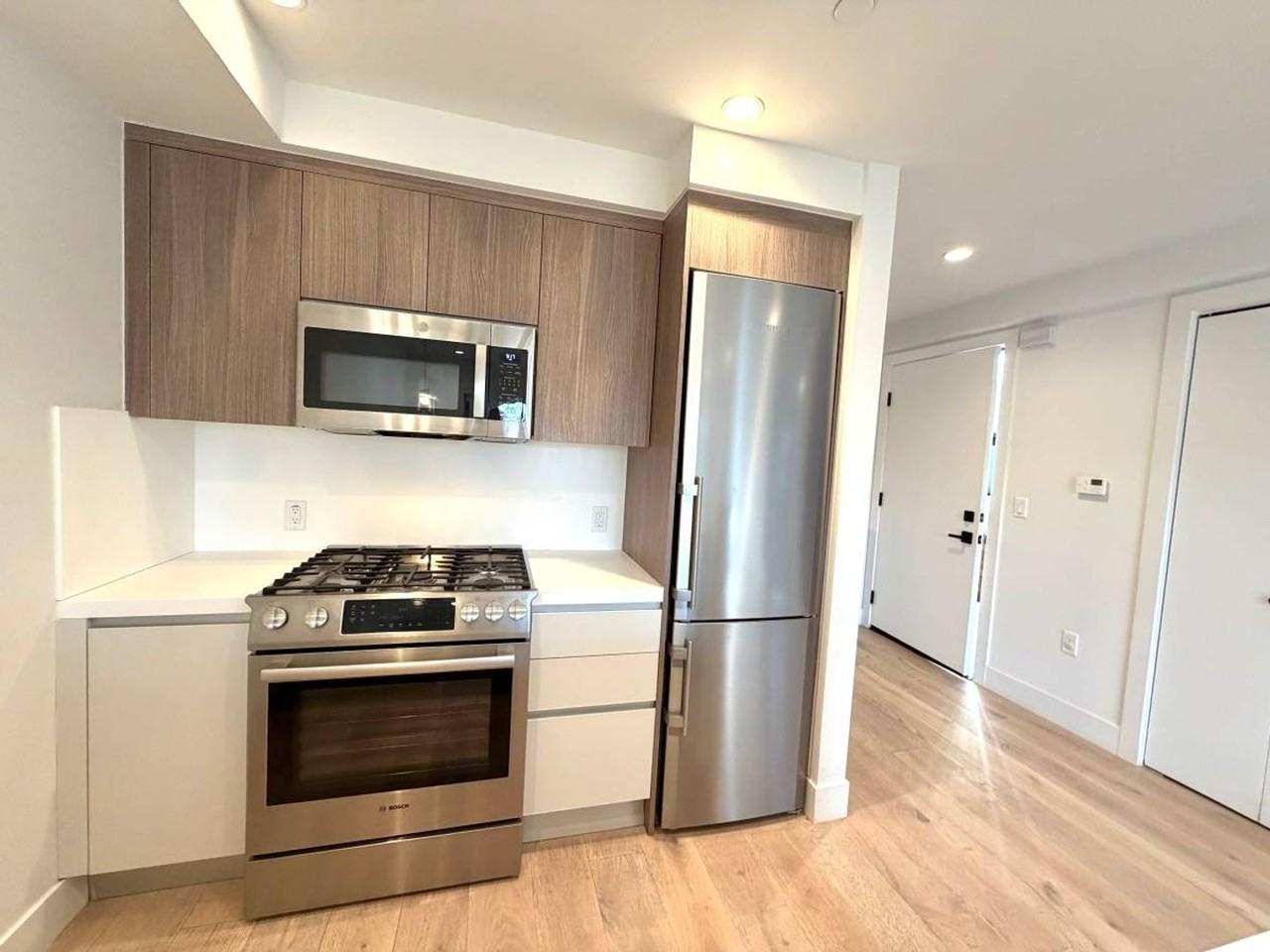 2747 San Pablo Ave #203 - Photo 7 of 22