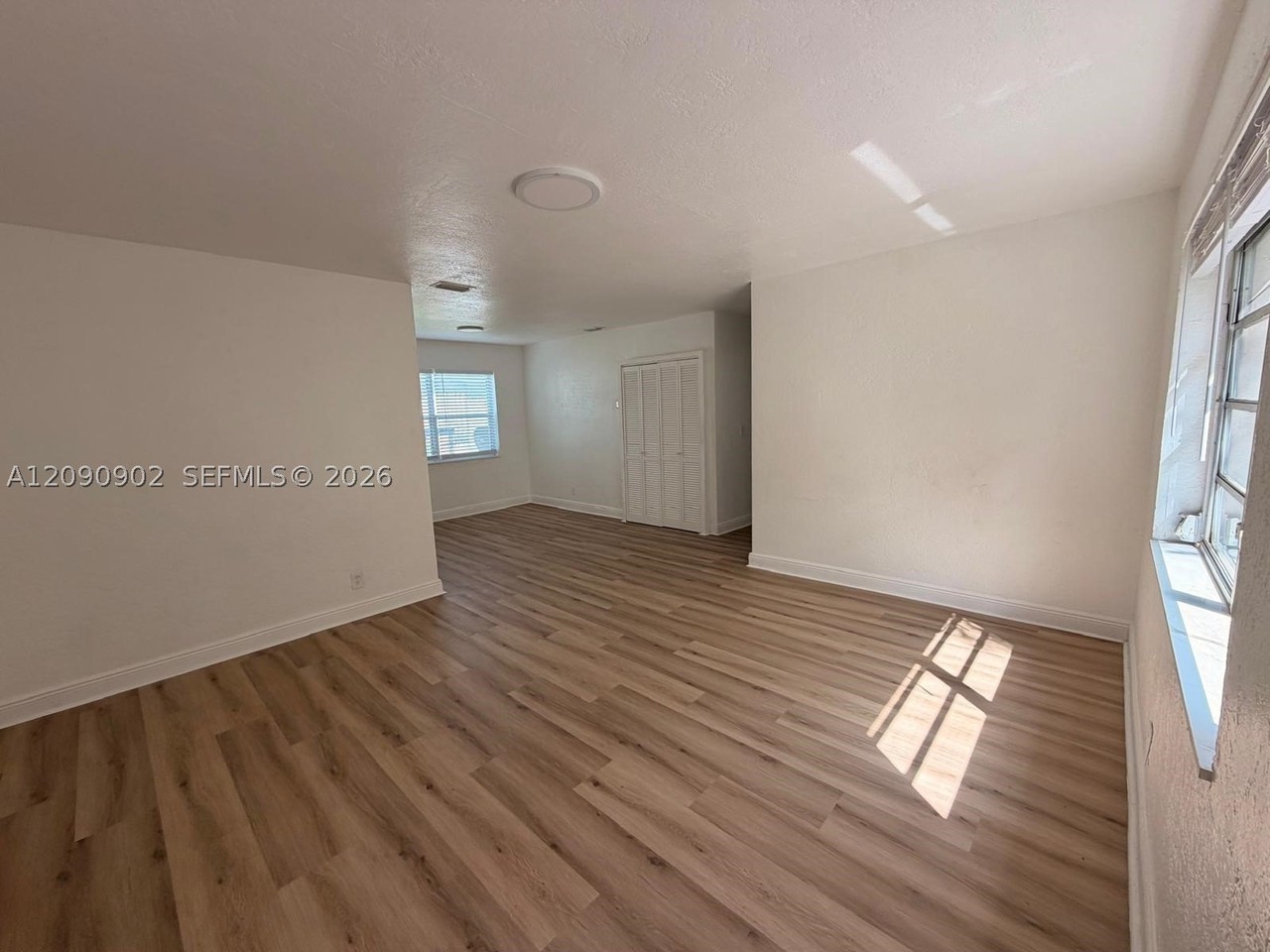 1252 Nw 58th St #1252 - Photo 4 of 13