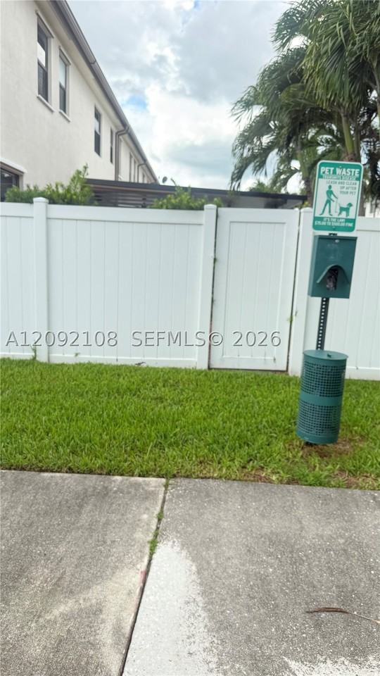 3301 W 89th Ter - Photo 6 of 49