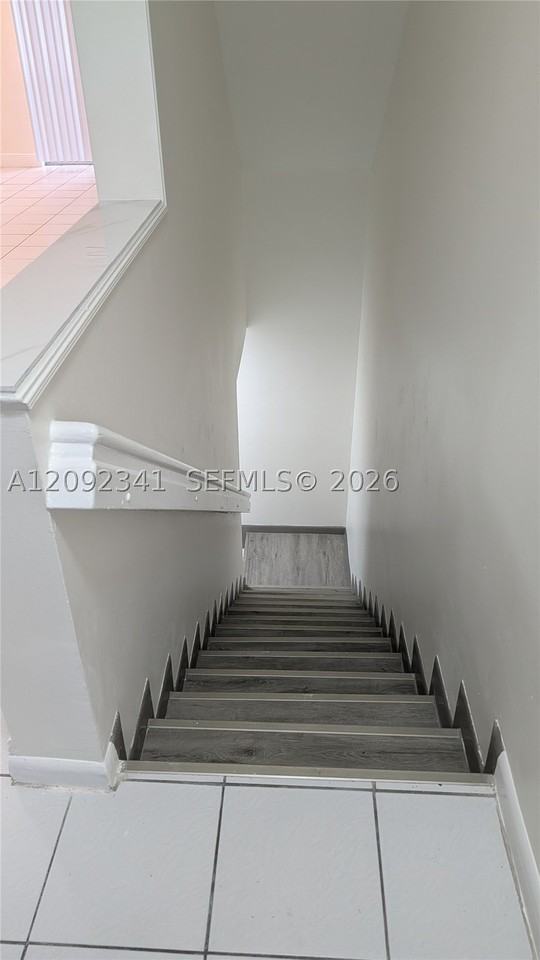 208 Riviera Cir #67-10 - Photo 7 of 18