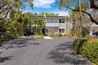 6217 Sw 78th St #2B - Photo 1 of 1