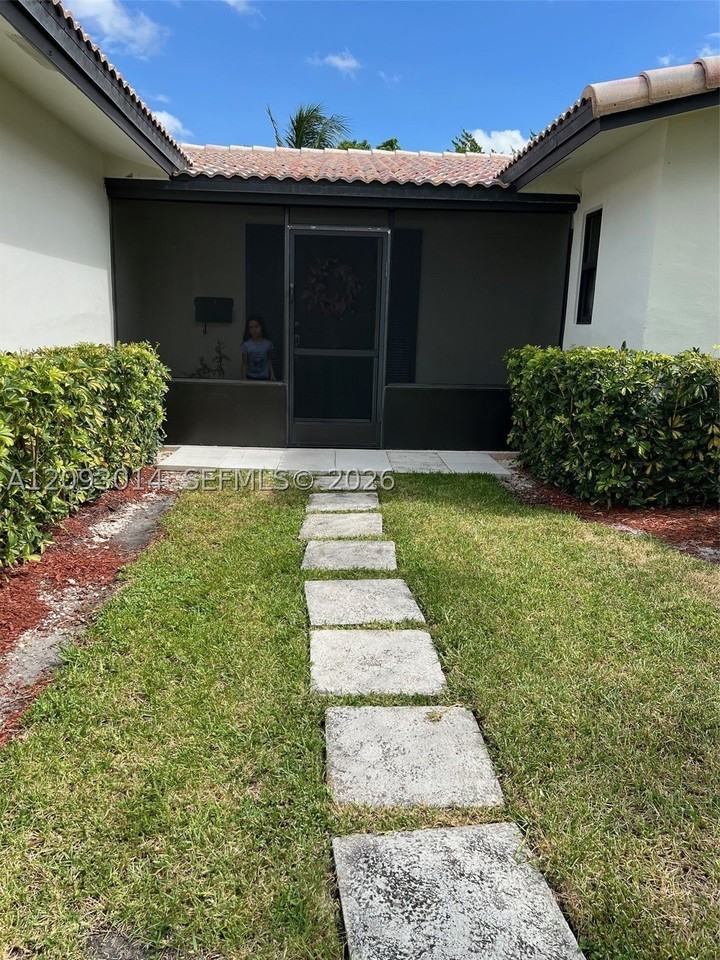 10860 Nw 40th St #0 - Photo 3 of 29