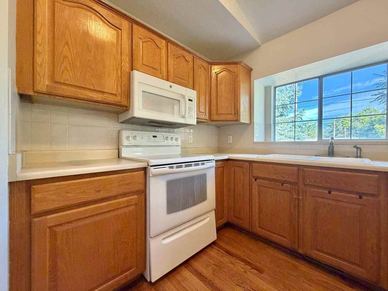 717 E Hundley Haven Cir - Photo 7 of 30