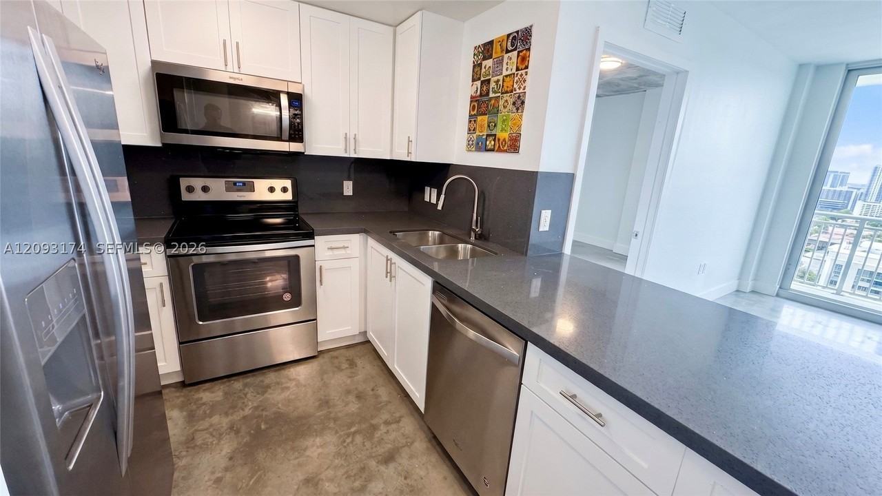 4332 W Flagler St #301 - Photo 5 of 19