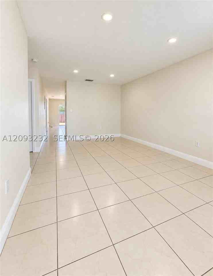3620 Nw 189th St #0 - Photo 3 of 21