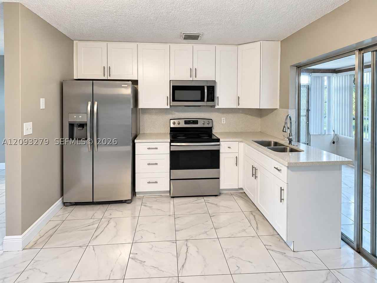 1904 Nw 45th Ct #1904 - Photo 2 of 11