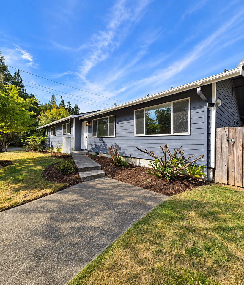 903 Logan St - Photo 2 of 27