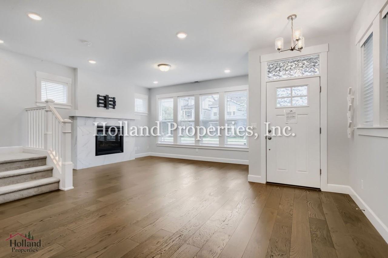 3933 Se 83rd Ave - Photo 4 of 23