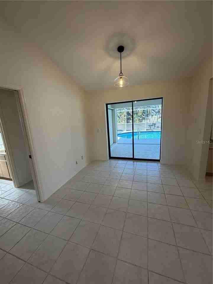 1612 Blue Lake Cir - Photo 5 of 18