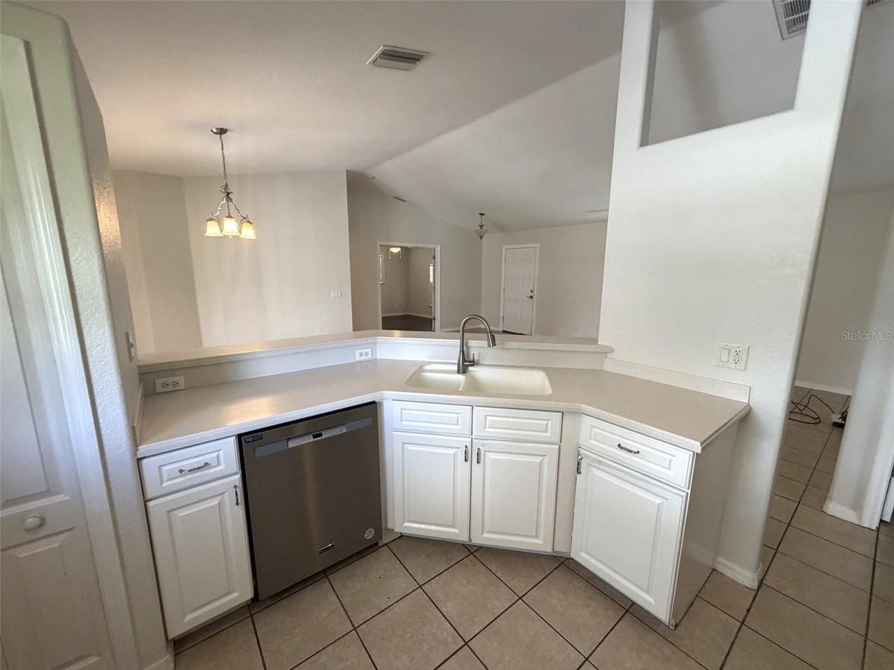 2740 Trianna St - Photo 5 of 22