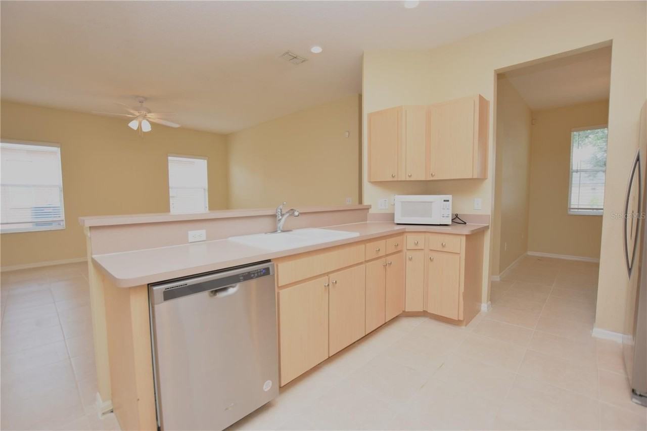3416 Hilson Dr - Photo 7 of 34