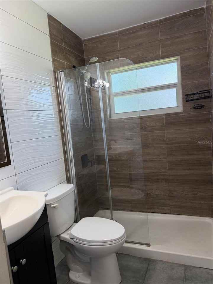 3003 Venice Way - Photo 7 of 12