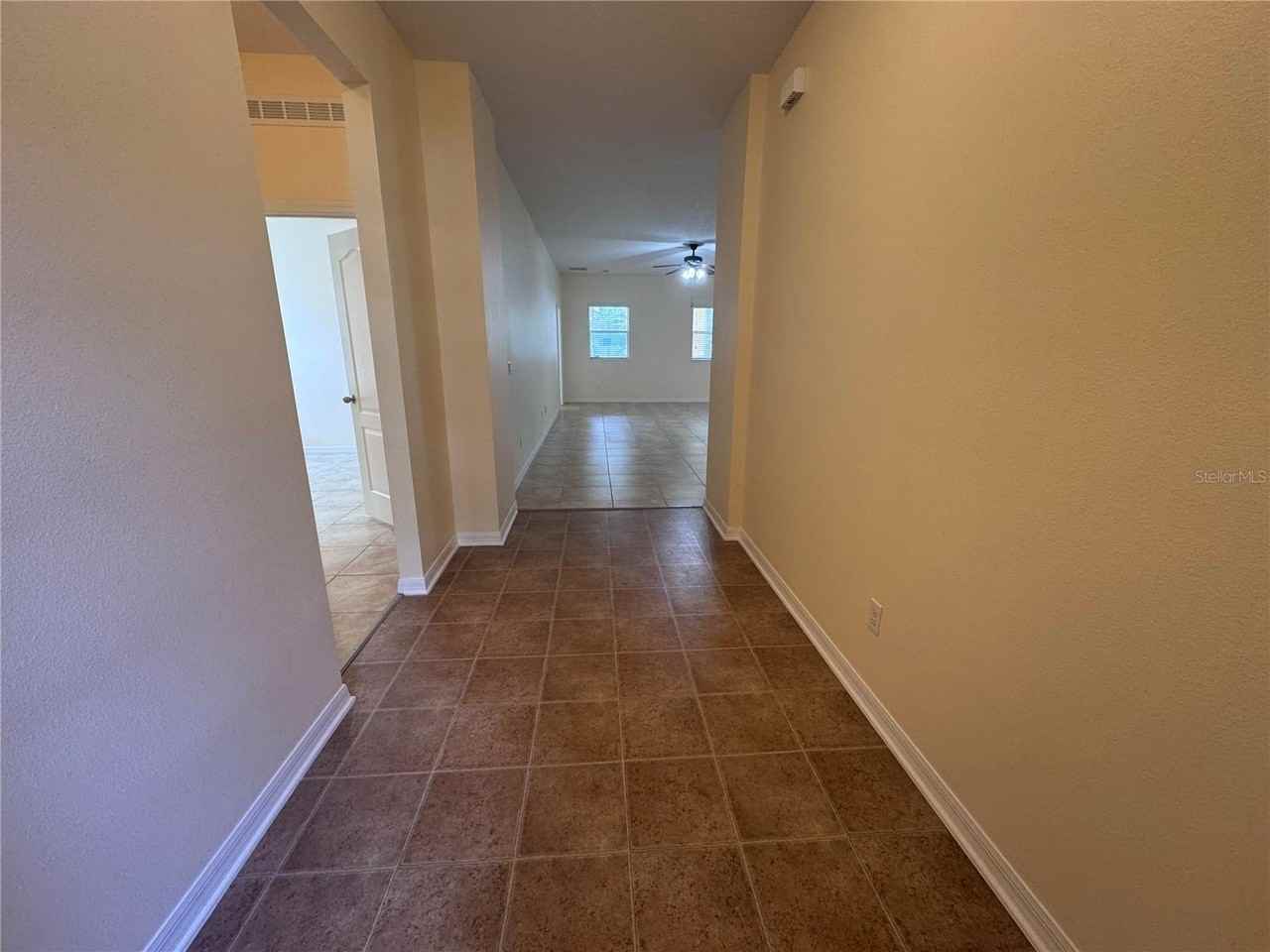 1013 Evans Loop - Photo 3 of 24