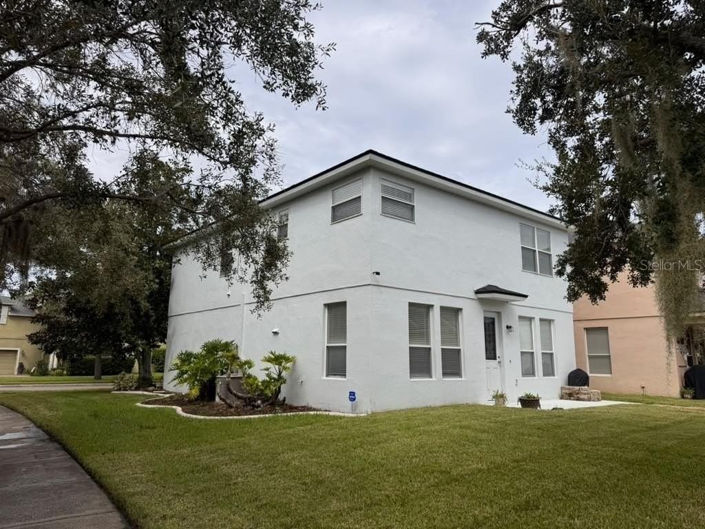 6466 Old Carriage Rd - Photo 3 of 12