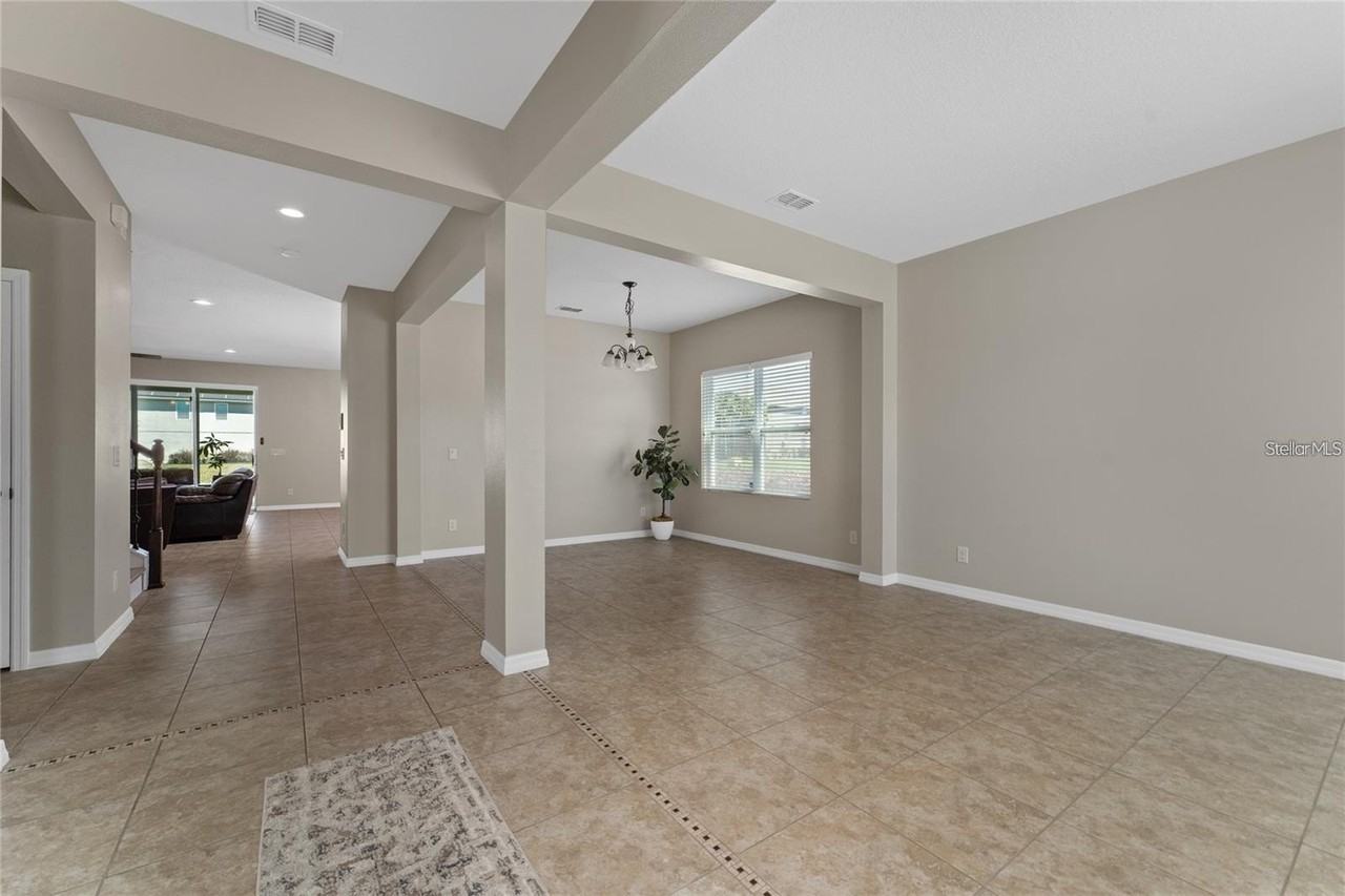 14537 San Lorenzo Dr - Photo 4 of 47