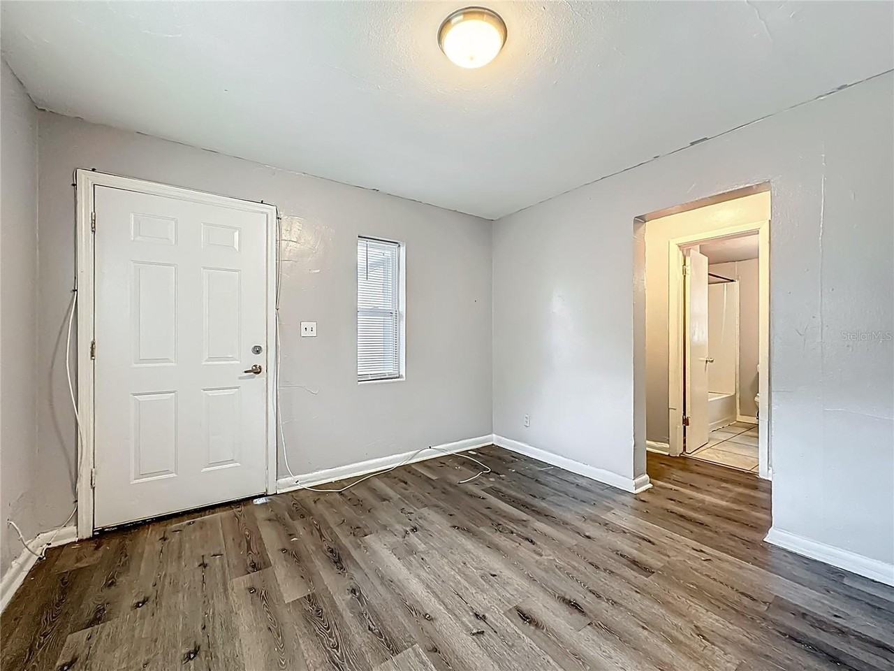 1546 Ella St - Photo 5 of 22