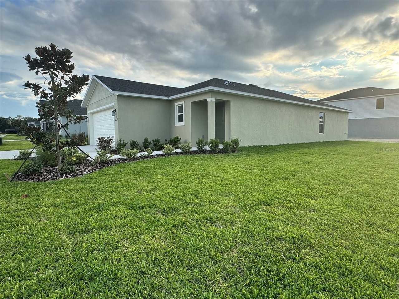 3784 Ne 32nd Ct - Photo 5 of 21