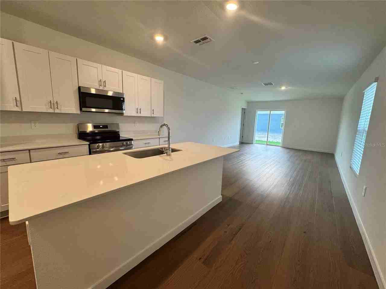 3784 Ne 32nd Ct - Photo 6 of 21